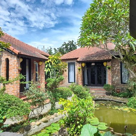 Tam Tinh Vien Homestay Hue Exterior foto