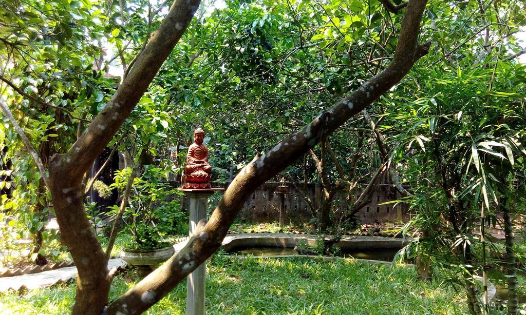 Tam Tinh Vien Homestay Hue Exterior foto